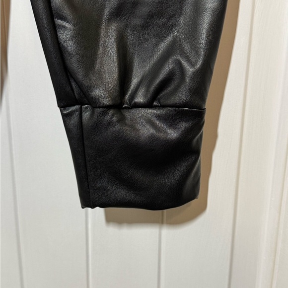 Rewash Vegan Leather Joggers in Black - Picture 3 of 7